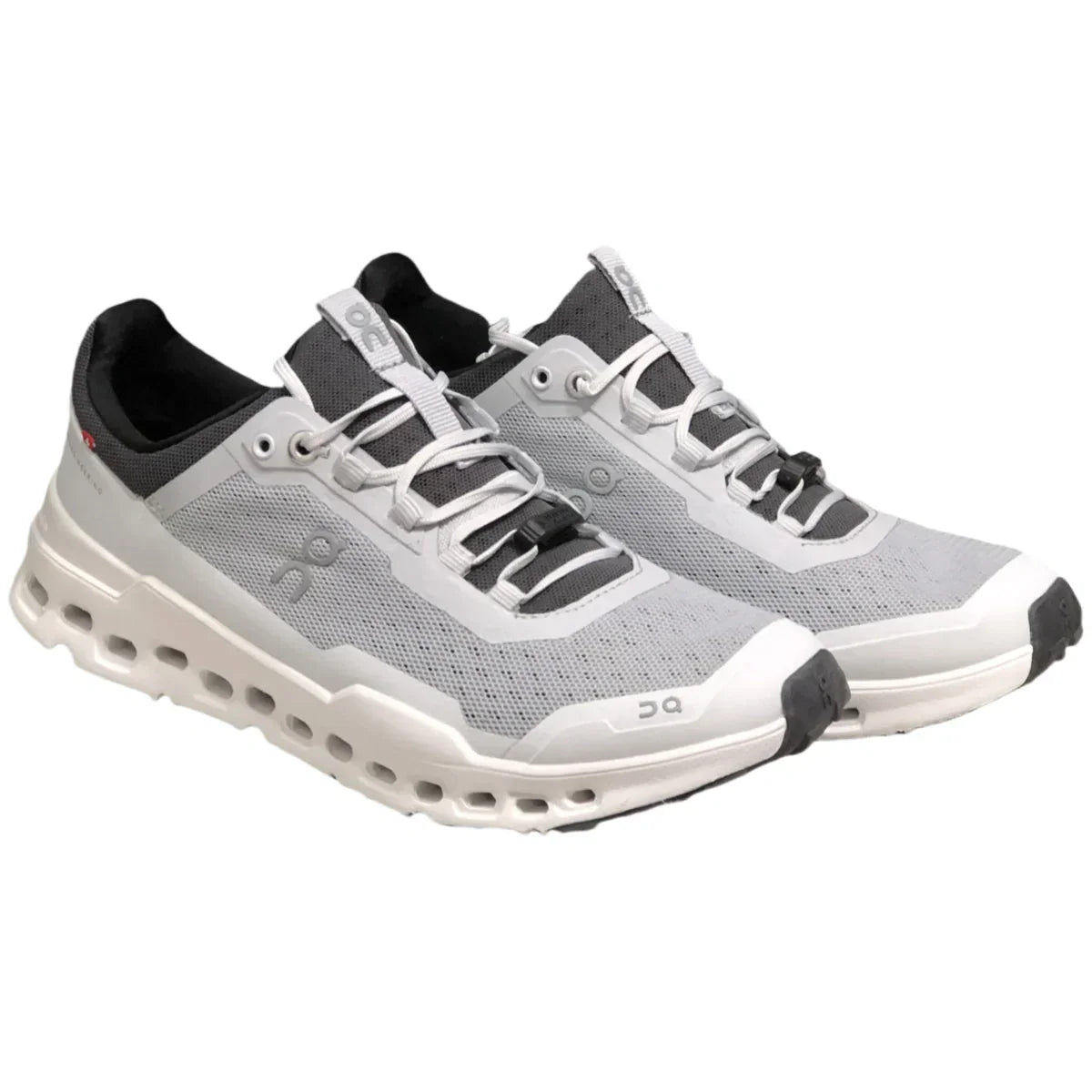 On Cloud Ultra women’s ashen