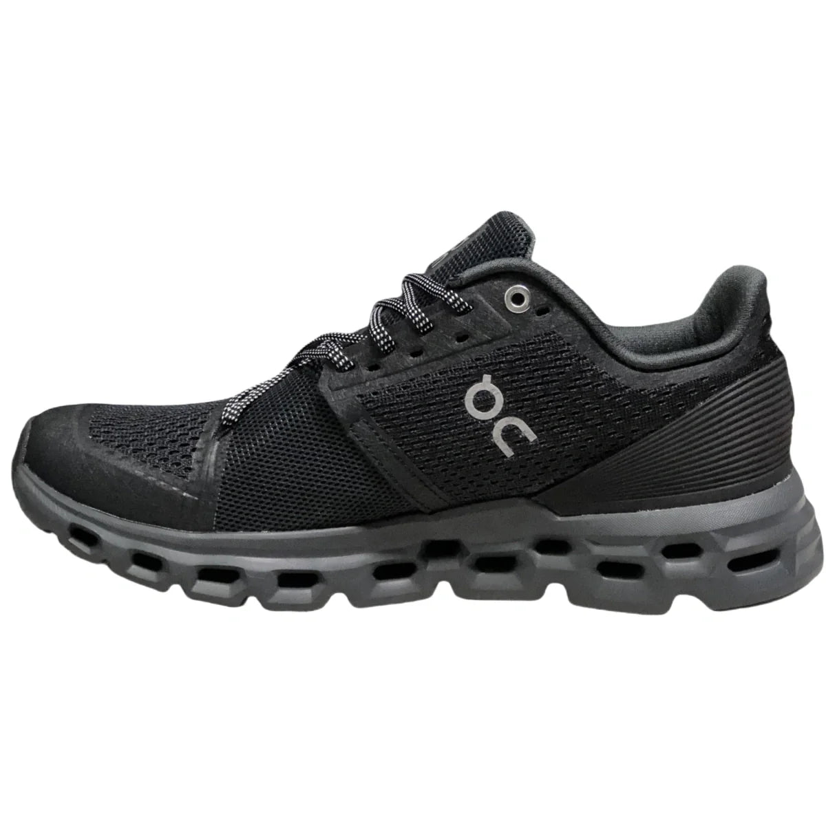 On Cloudstratus Women's black