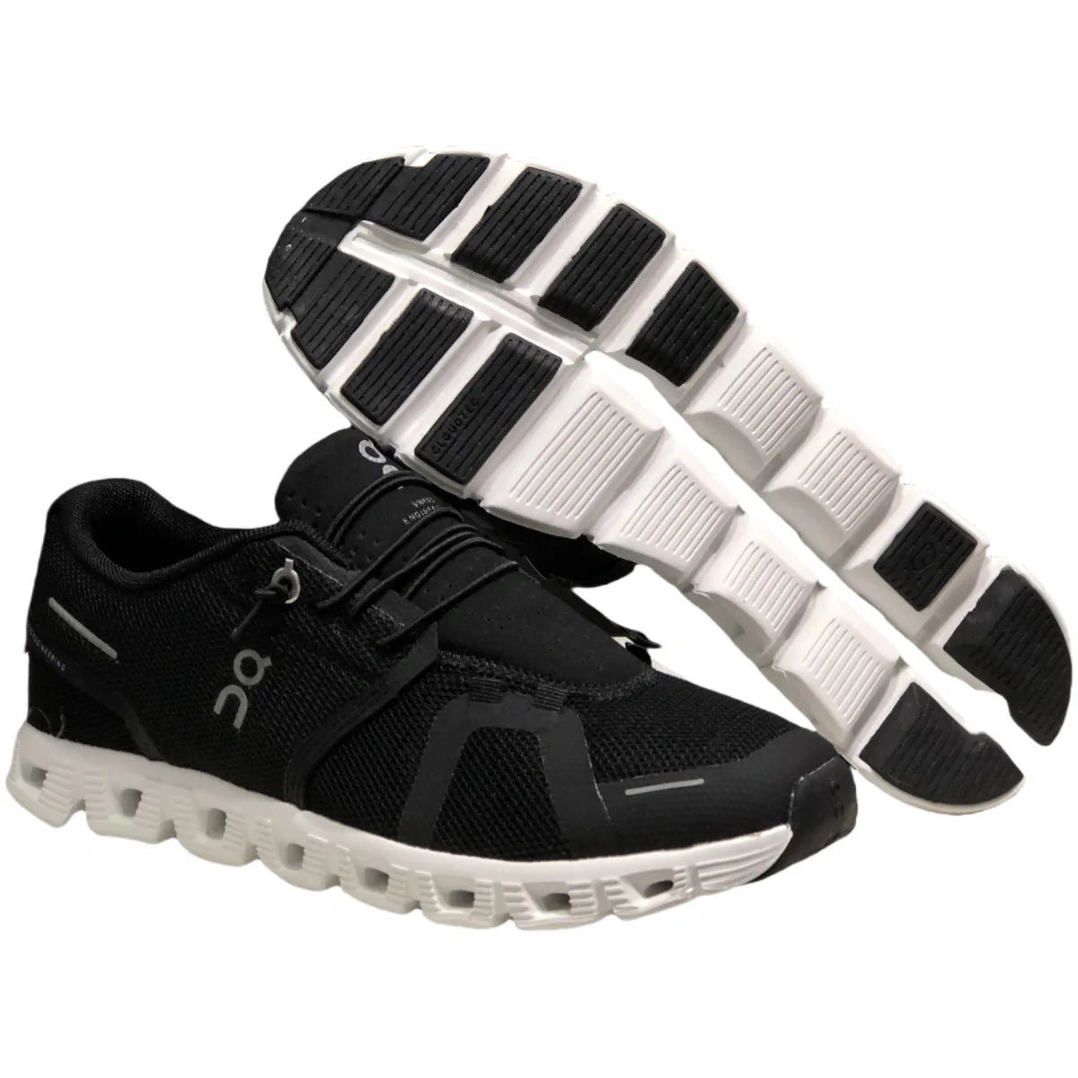 On Cloud 5  Women's Black and white