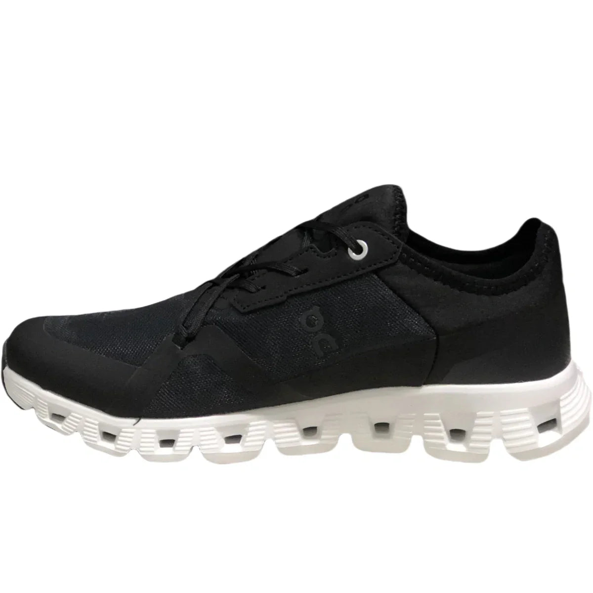 On Cloud X 3 Ad Women’s Black and white