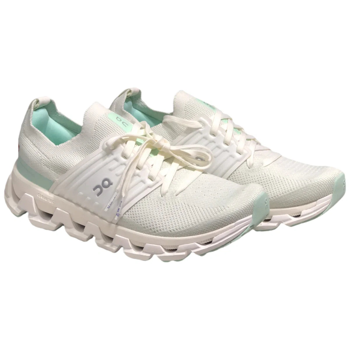 On Cloudswift 3 Women's Ivory white stream green