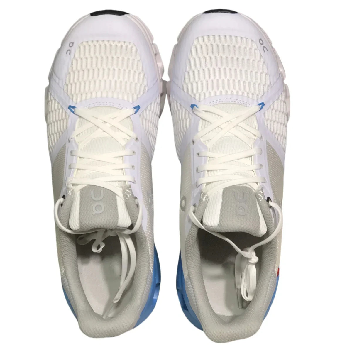 On Cloudflyer 3 Men White/ and blue